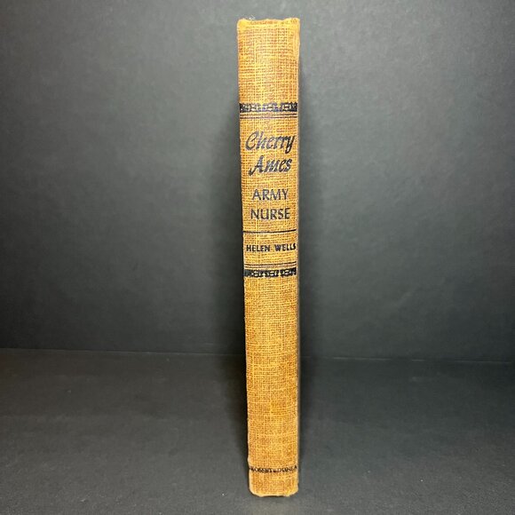 VTG 1944 Cherry Ames Army Nurse Grosset & Dunlap Hardcover Book by Helen Wells - Picture 4 of 12